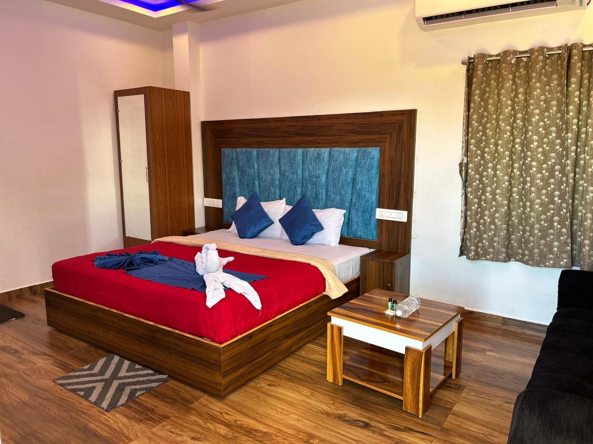 Lalitha Karunya Residency A/C Hotel Bapatla Exterior photo